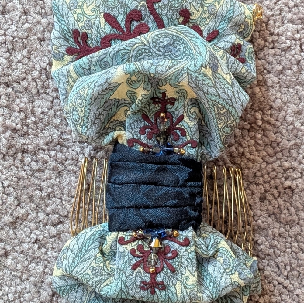 Hair Accessory - Picture 7 of 9